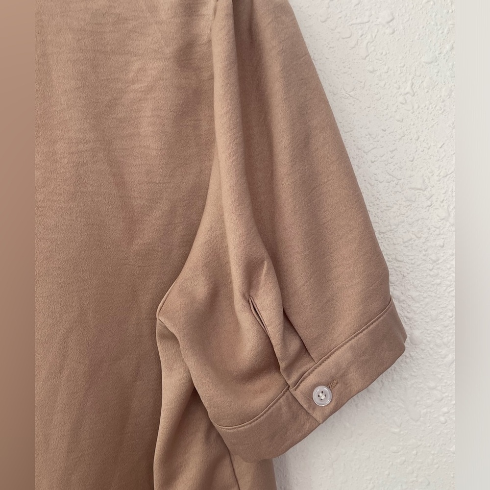 Dazy Champagne Collared Button Front Blouse Size … - image 6